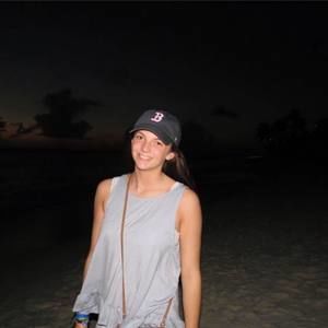 Meet your Posher, Abbie